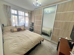 Photo 6- click for photo gallery